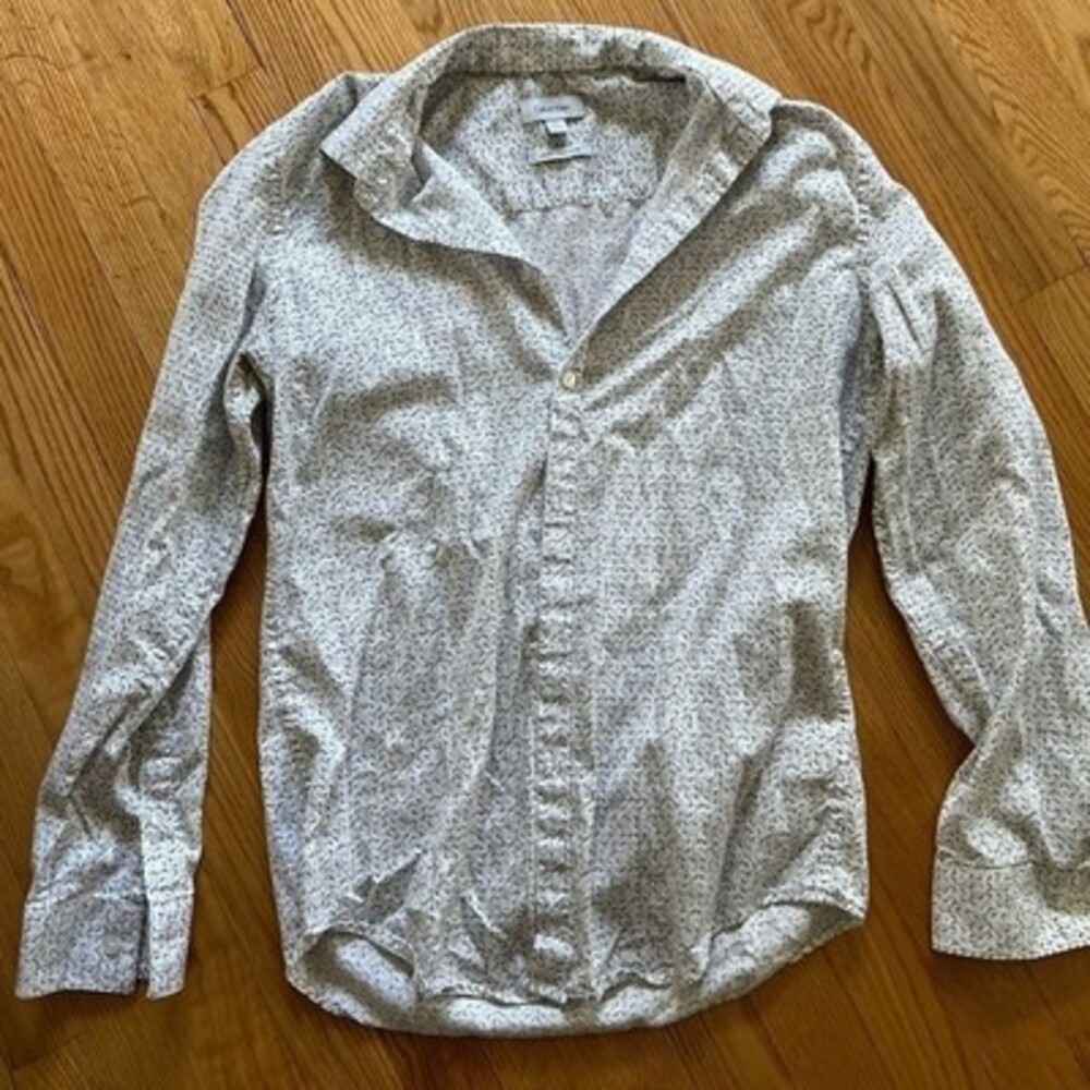 Calvin Klein patterned slim fit button down shirt
Calvin Klein patterned slim f